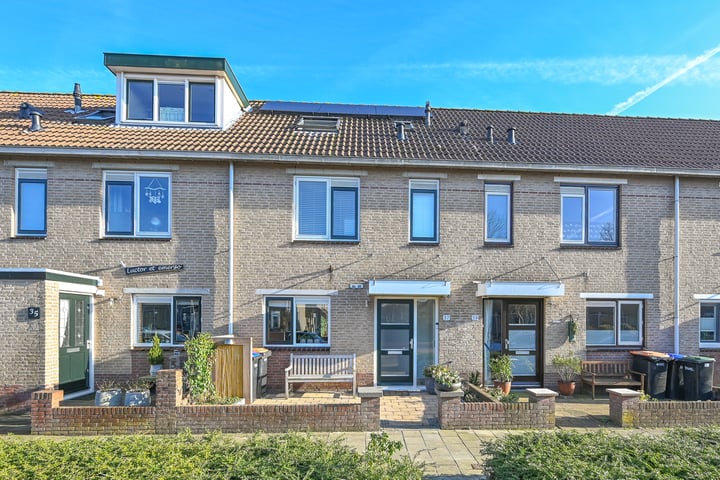 Langemaad 37 in Velserbroek foto
