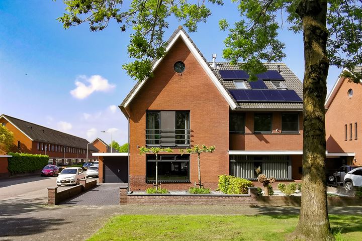 Langendijk 134 in Tilburg foto
