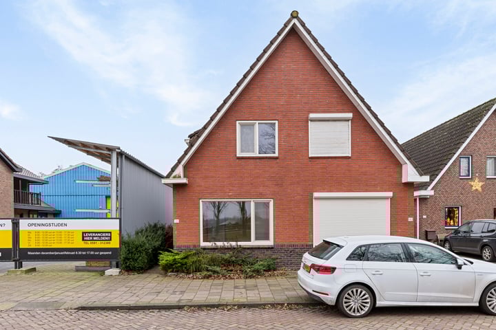 Langestraat 181 in Klazienaveen foto