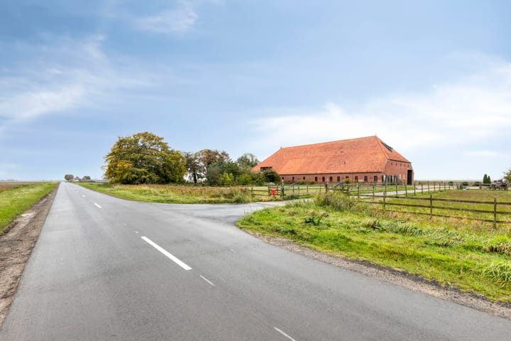 Langeweg 1 in Oostwold