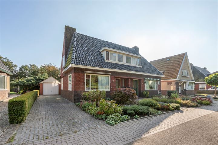 Langeweg 63 in Grootegast foto