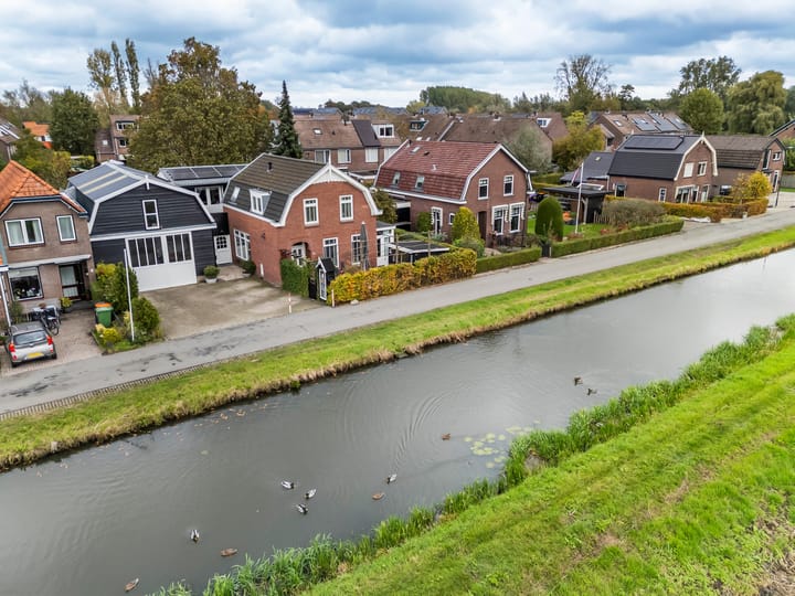 Langeweg 7 in Schelluinen foto