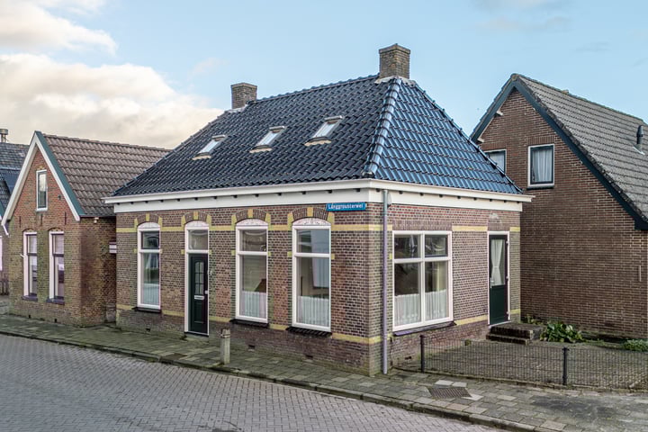 Langgrousterwei 1 in Easternijtsjerk foto