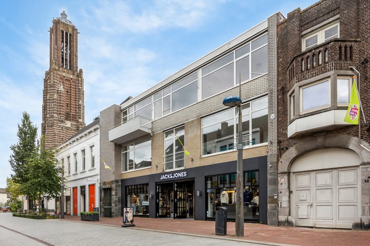 Langstraat 5B in Weert foto