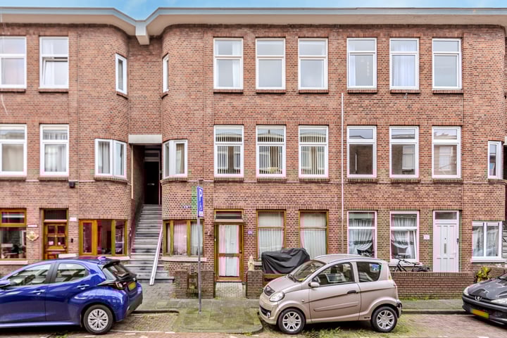 Larensestraat 109 in 's-Gravenhage foto