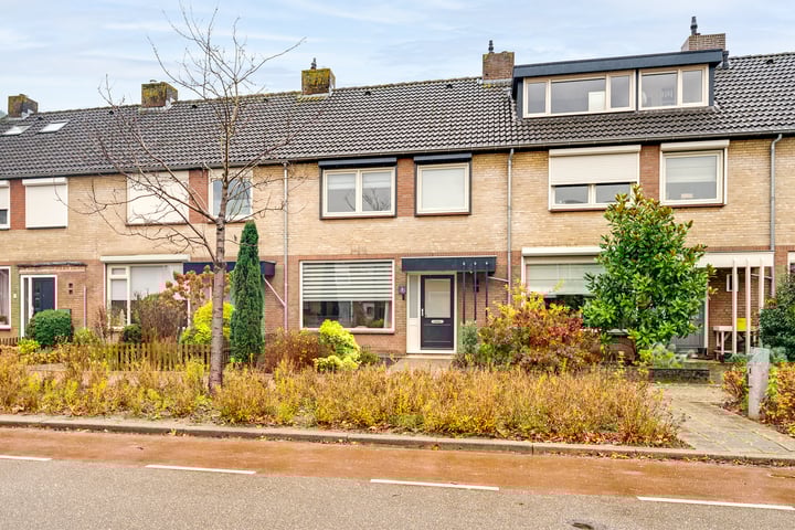 Larikslaan 5 in Sleeuwijk foto