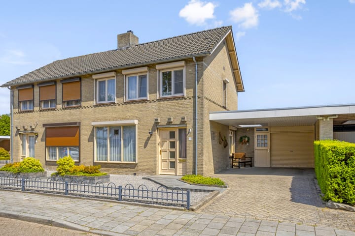 Lariksweg 4 in Langenboom foto