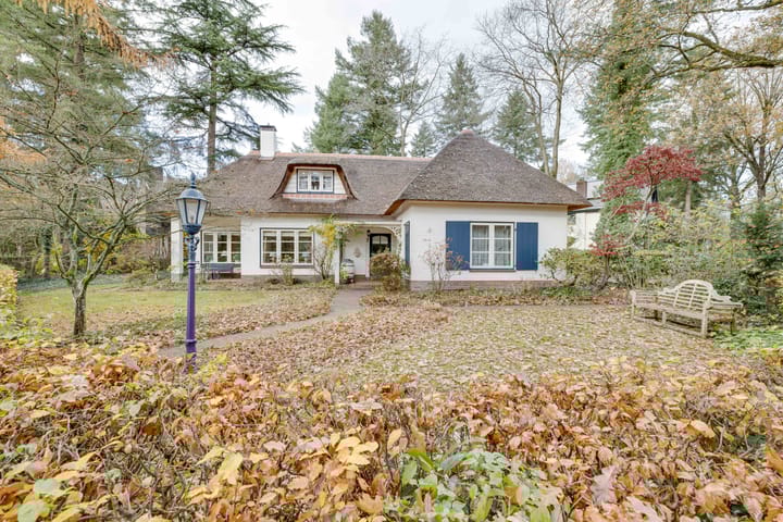 Larixlaan 2 in Apeldoorn