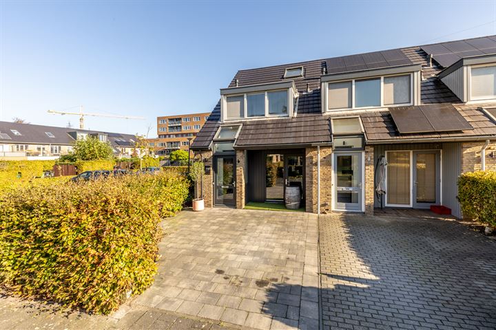 Laura Ashleystraat 26 in Rotterdam foto