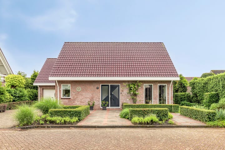 Laurier 12 in Coevorden foto