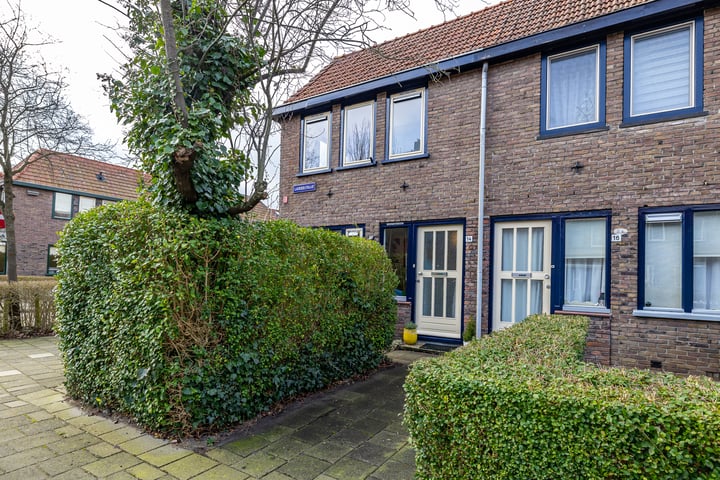 Laurierstraat 14 in Groningen foto