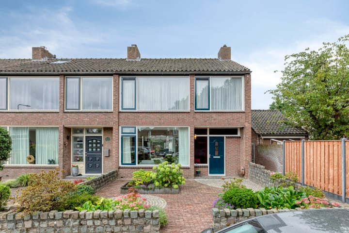 Laurierstraat 65 in Breda foto