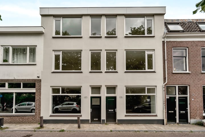 Lauwerecht 235B in Utrecht foto