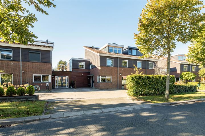 Lauwers 86 in Hoofddorp foto
