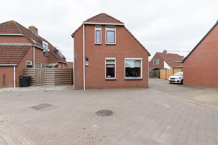 Lauwersstraat 4 in Zoutkamp foto