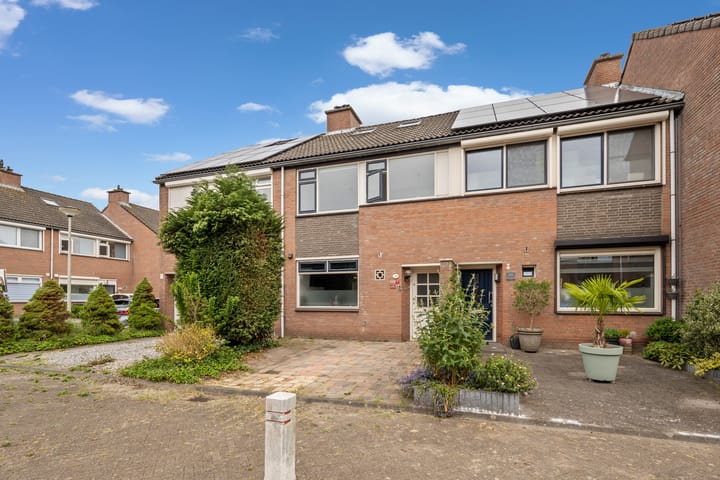 Lavadijk 221 in Roosendaal foto