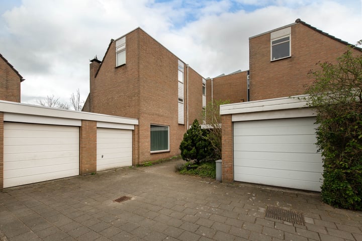 Lavadijk 40 in Roosendaal