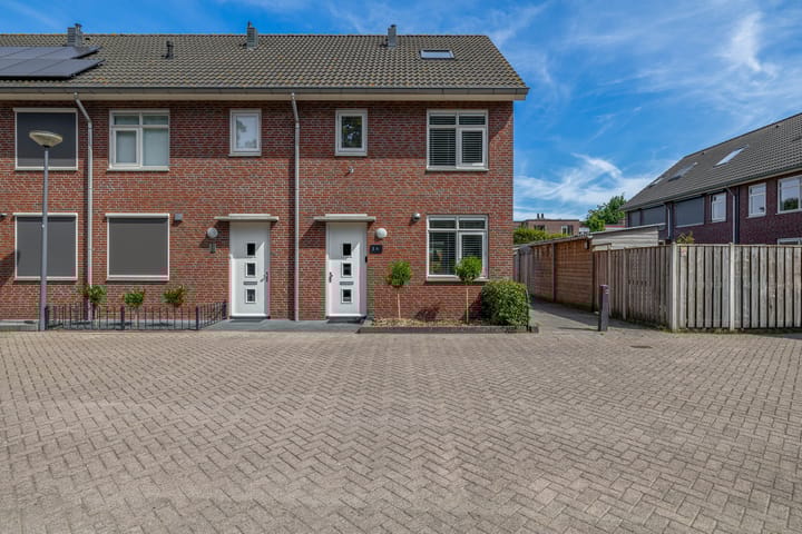 Lavengang 1 in Waalwijk foto