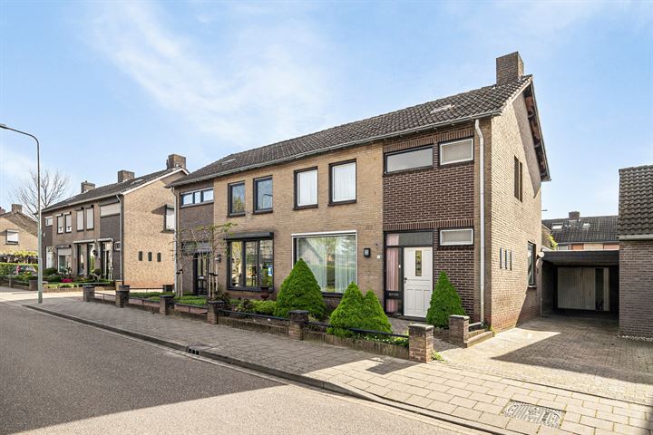 Leeberg 12 in Arcen foto