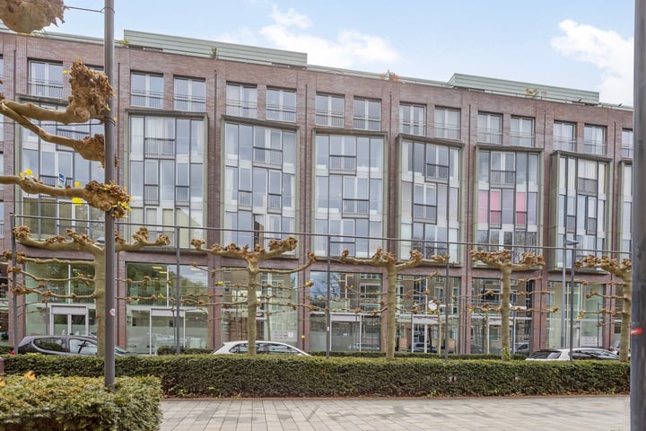 Leeghwaterlaan 36 in 's-Hertogenbosch foto