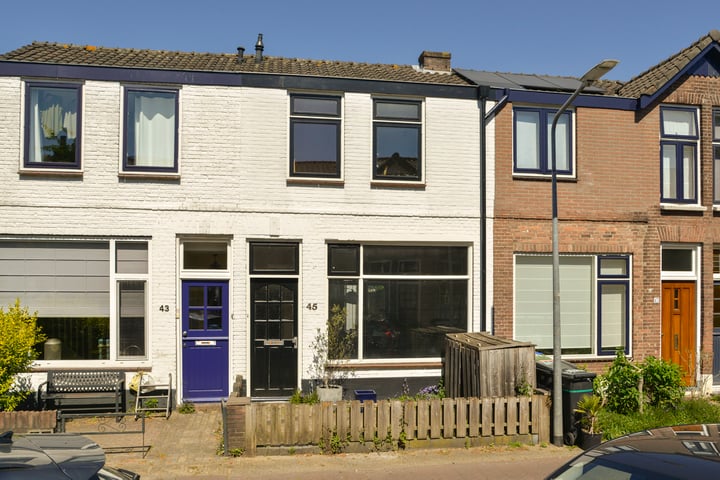 Leeghwaterstraat 45 in Hilversum