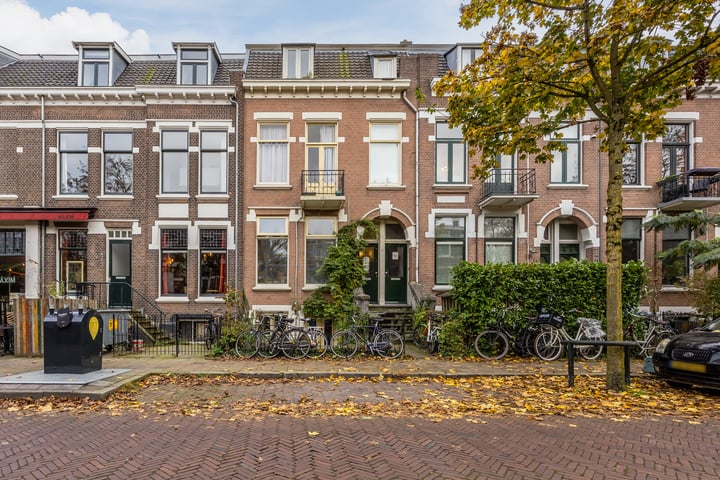 Leemptstraat 1B in Nijmegen foto
