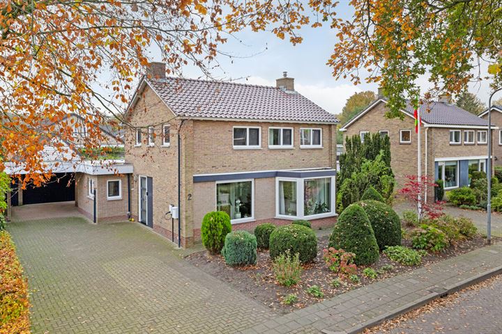 Leenakkersweg 2 in Zuidlaren foto