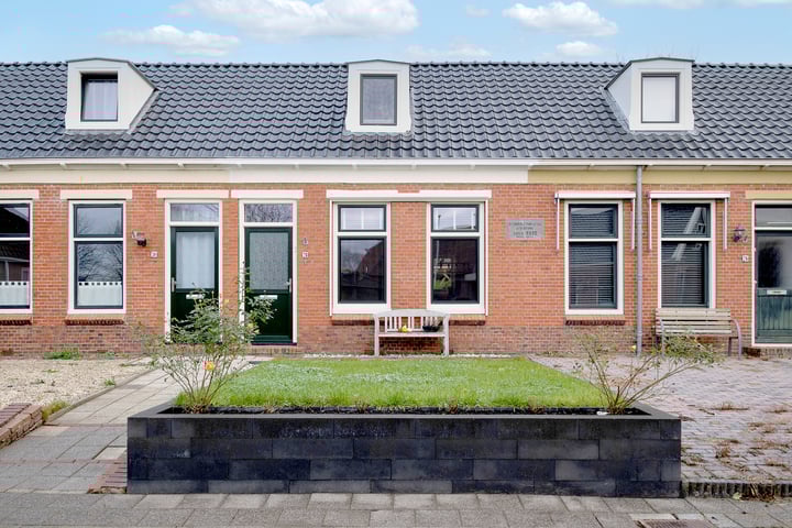 Leerweg 28 in Ulrum foto