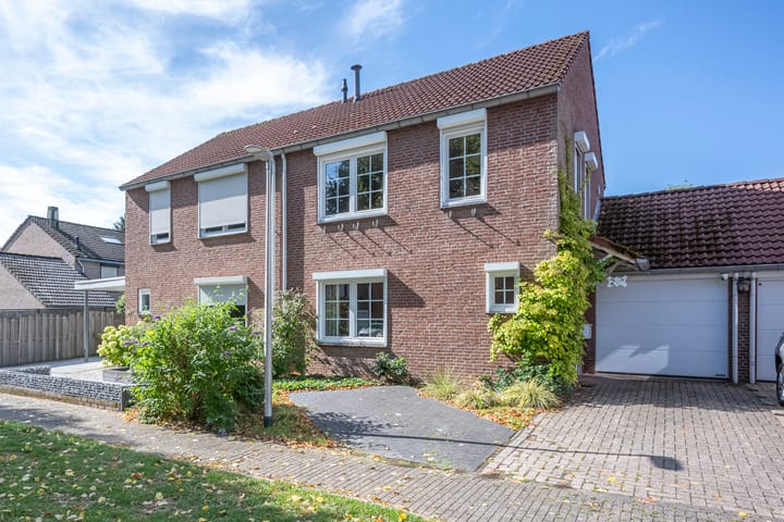Leesjongenstraat 26A in Hoensbroek foto