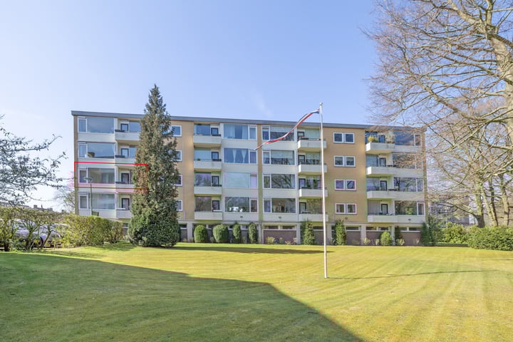 Leeuweriklaan 49 in Bussum foto