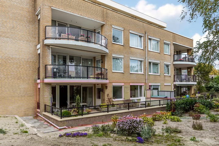 Leeuweriklaan 5 in 's-Gravenzande foto