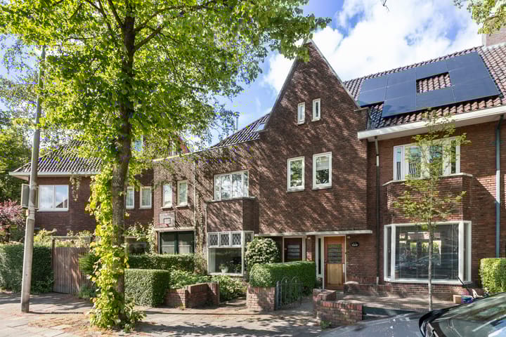 Leeuwerikstraat 34 in Leeuwarden foto