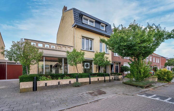 Leeuwerikstraat 40 in Venlo foto