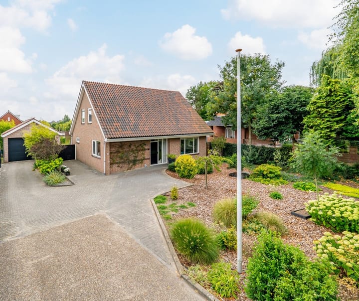 Legmeerdijk 156 in Amstelveen foto
