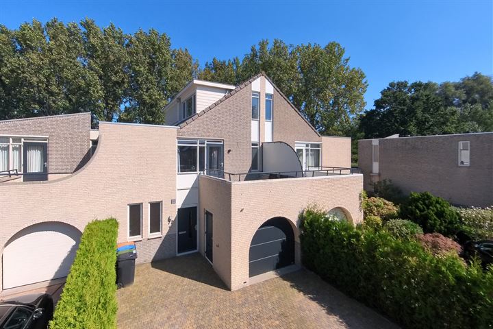 Leidschendamstraat 77 in Tilburg foto