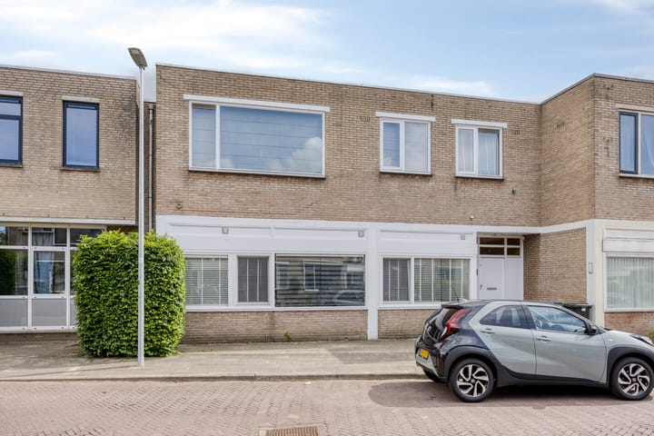 Leidsestraatweg 149E in Woerden foto