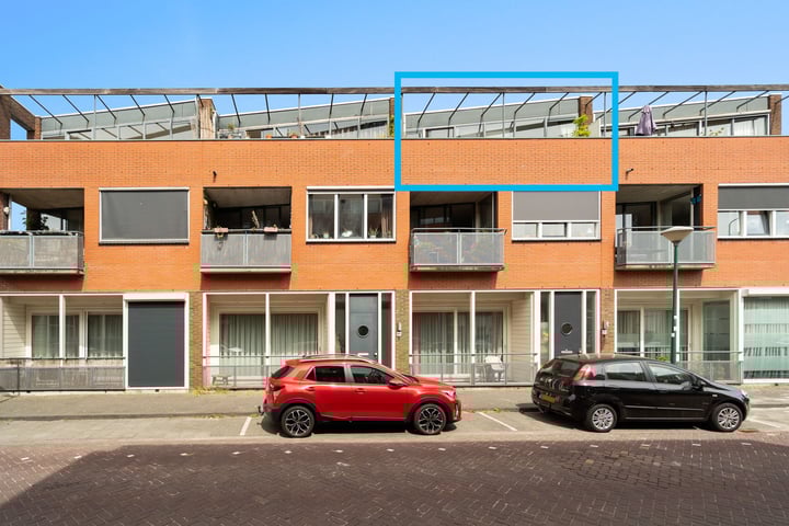 Leidsestraatweg 68K in Woerden foto