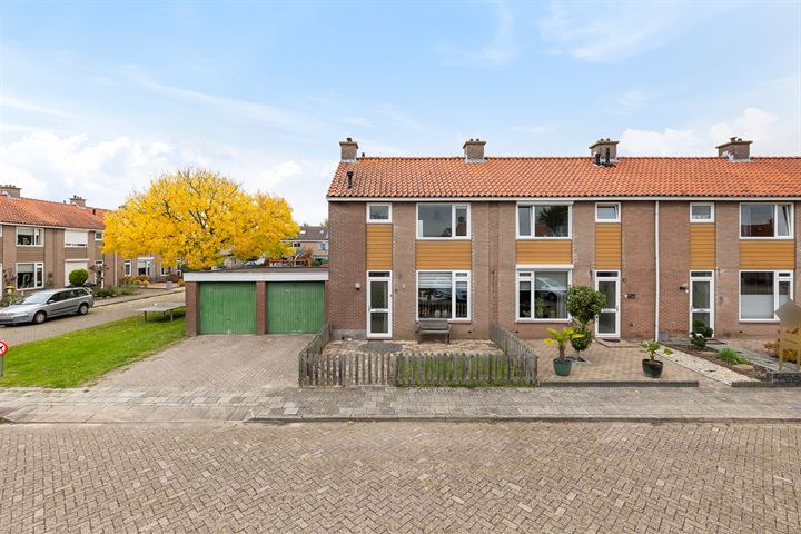 Leigraaf 1 in Hattem foto