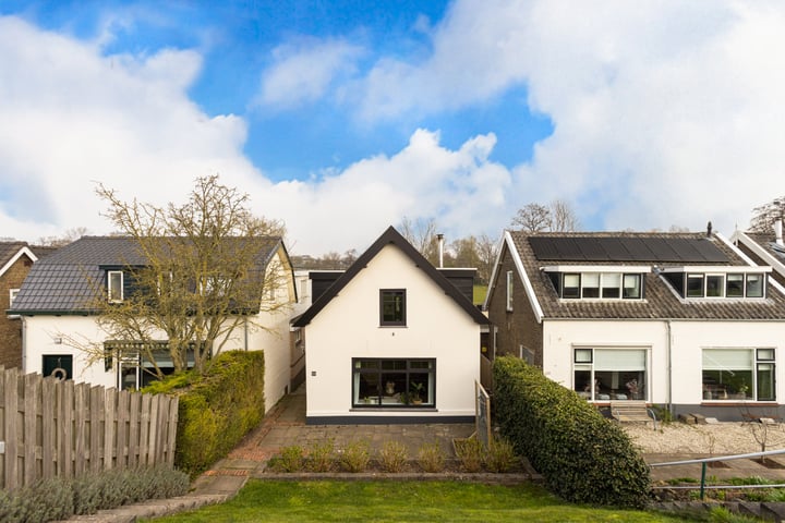 Lekdijk 214 in Krimpen aan den IJssel foto