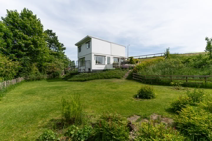 Lekdijk 44 in Hagestein foto