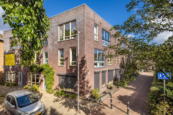 Lekplantsoen 37 in Utrecht foto