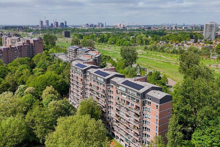 Leksmondhof 138 in Amsterdam foto