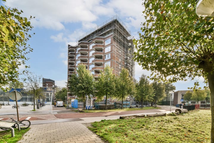 Leksmondhof 220 in Amsterdam foto