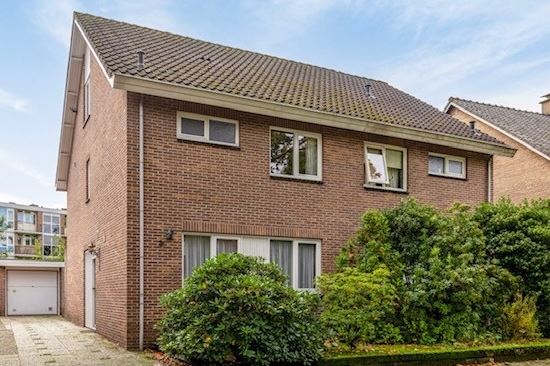 Lekstraat 21 in Enschede foto