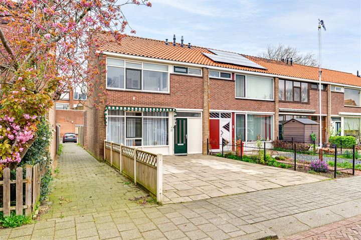 Leliestraat 14 in Rozenburg foto