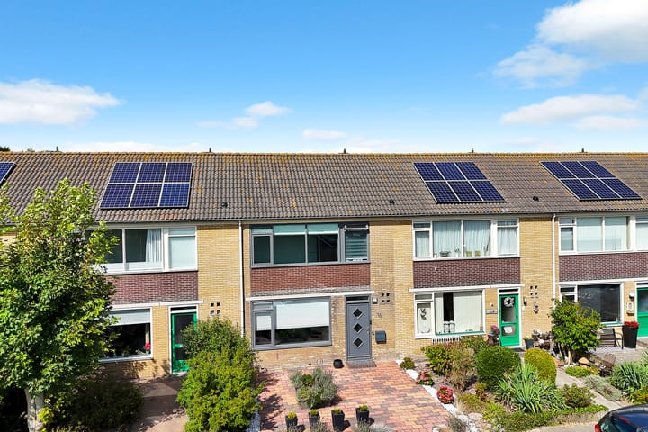 Leliestraat 16 in 't Zand foto