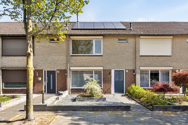 Leliestraat 35 in Beek en Donk