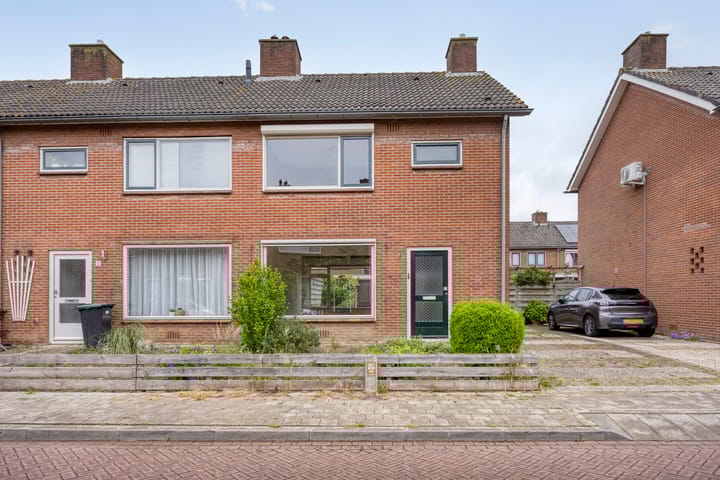 Leliestraat 7 in Giesbeek foto