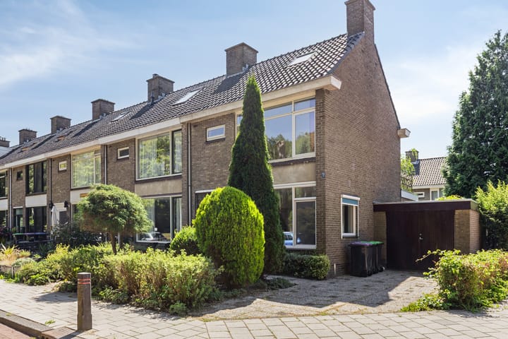 Foto van woning Leliestraat 76, Spijkenisse