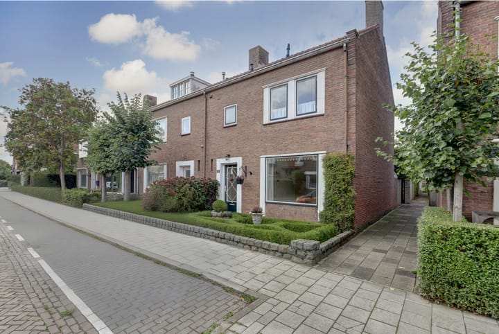 Leliestraat 77 in Goes foto